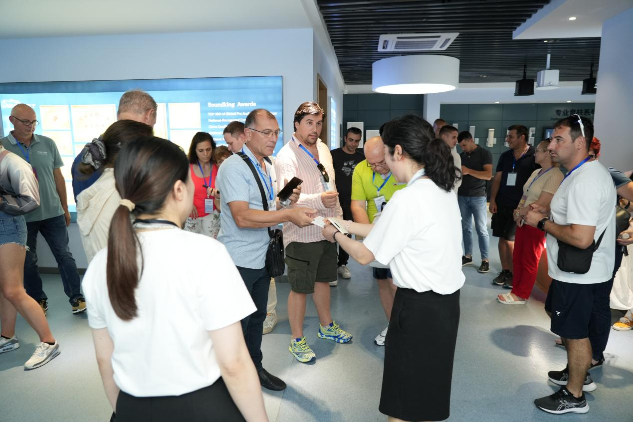 音王迎接保加利亞魯塞市代表團，以科技為媒講好中國故事