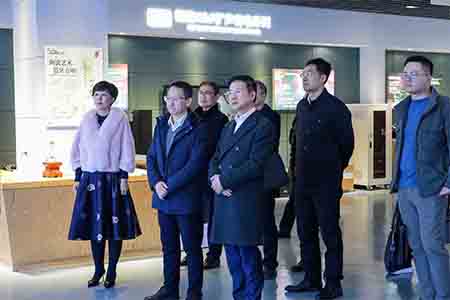 寧波市黨政領(lǐng)導(dǎo)一行赴音王集團考察調(diào)研，共鑄科技文化融合發(fā)展